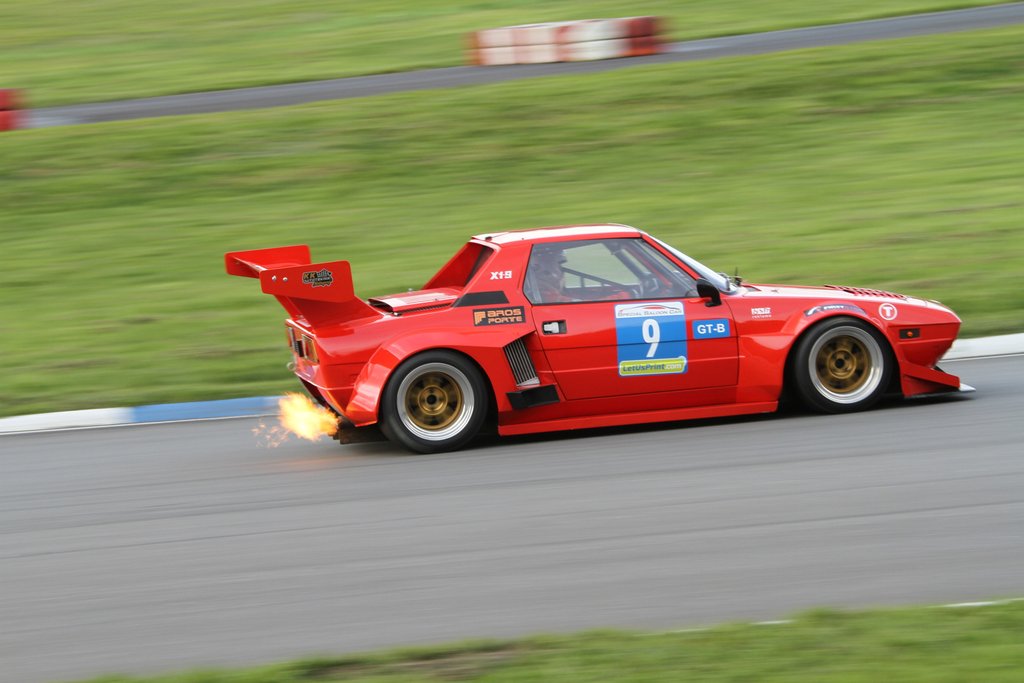 En bil og en chauffør man med rette kan kalde ikoniske i dansk motorsport
(Foto: Keld Dohm)